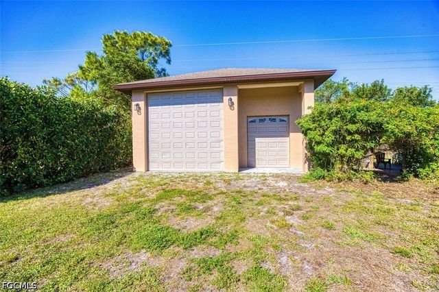 20612 Charing Cross CIR, Estero, FL 33928