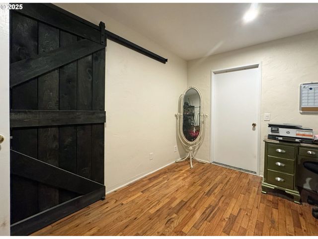 627 Richard St, Brookings, OR 97415