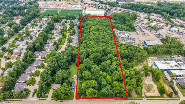 6852 Eastland Road, Middleburg Heights, OH 44130
