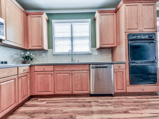 3201 Warren Creek Drive, Powder Springs, GA 30127