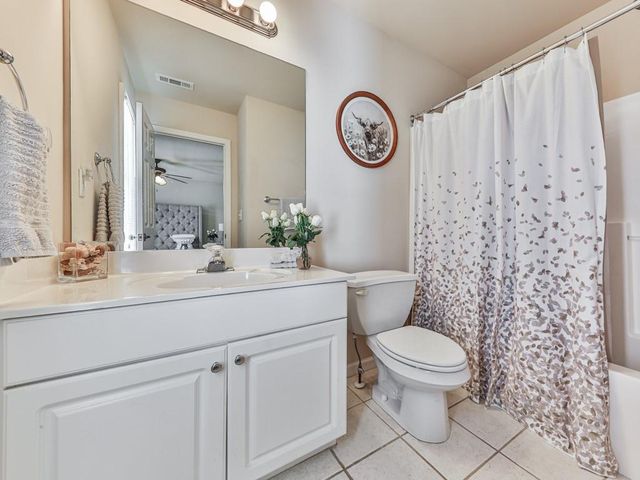 3201 Warren Creek Drive, Powder Springs, GA 30127