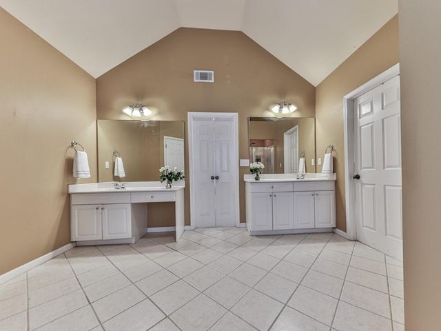 3201 Warren Creek Drive, Powder Springs, GA 30127