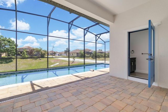 376 VILLA SORRENTO CIRCLE, Haines City, FL 33844