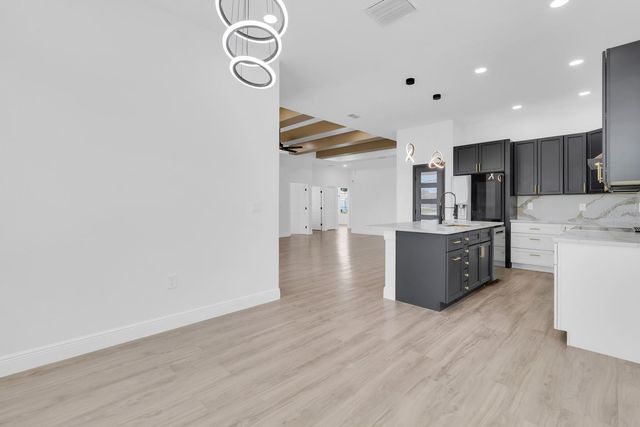 376 VILLA SORRENTO CIRCLE, Haines City, FL 33844