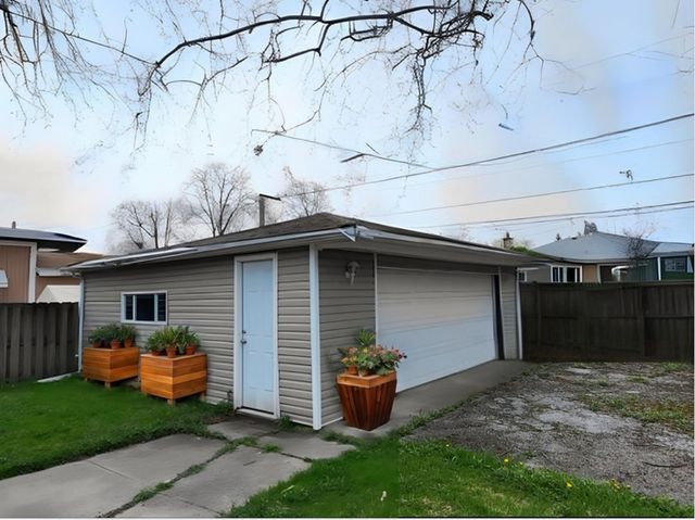 673 E 155TH Street, South Holland, IL 60473
