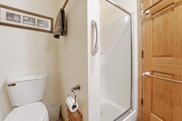 111 Elizabeth Court, Deerfield, WI 53531