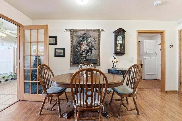 111 Elizabeth Court, Deerfield, WI 53531