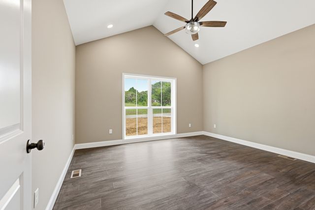 129 Oakley Estates Rd, Allons, TN 38541