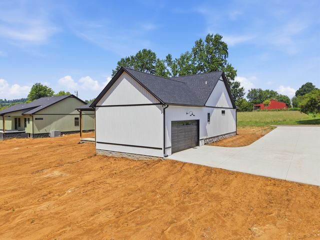 129 Oakley Estates Rd, Allons, TN 38541