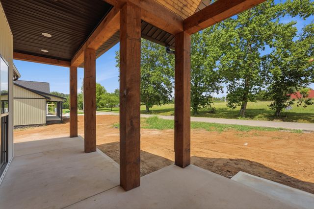 129 Oakley Estates Rd, Allons, TN 38541