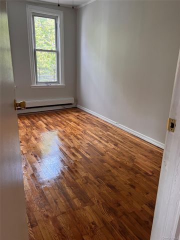 642 E 223rd Street, Bronx, NY 10466