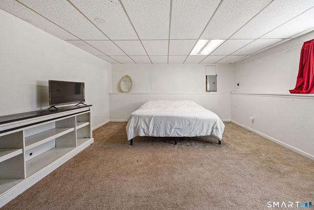 141 Old Coach Highway, Hamden, CT 06514