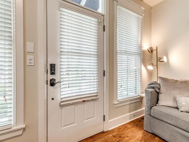 33 Boardwalk Avenue C, Carlton Landing, OK 74432