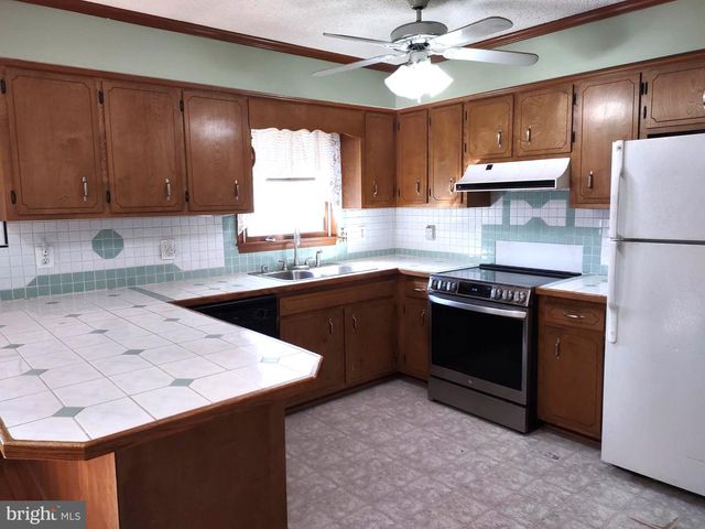 66 AYERS DR, Rising Sun, MD 21911