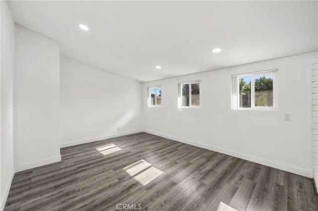 8153 Tunney Avenue, Reseda, CA 91335