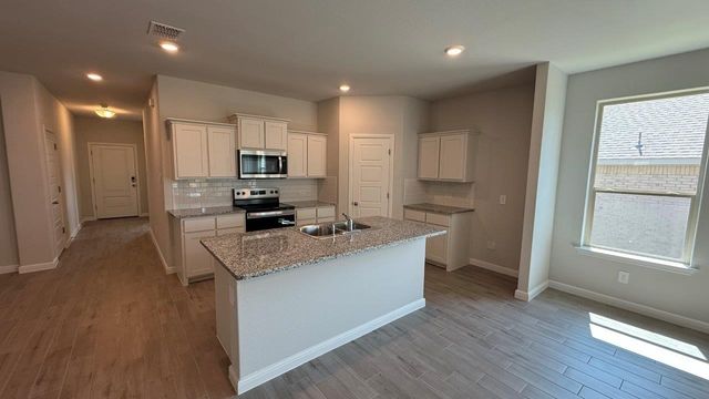 1960 PREAKNESS Drive, Granbury, TX 76049