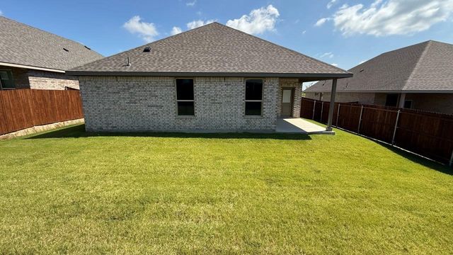 1960 PREAKNESS Drive, Granbury, TX 76049