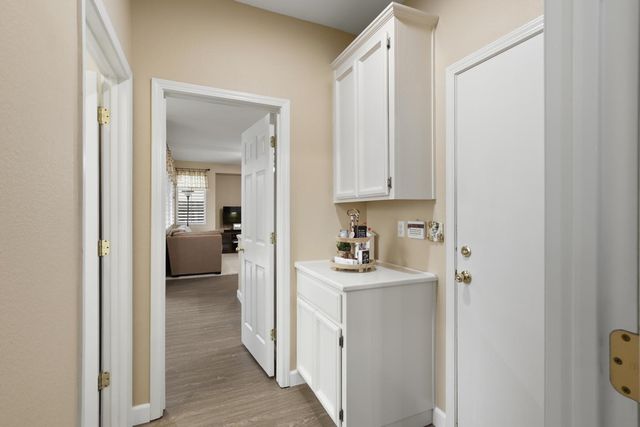 8312 Cabochon Way, Sacramento, CA 95829