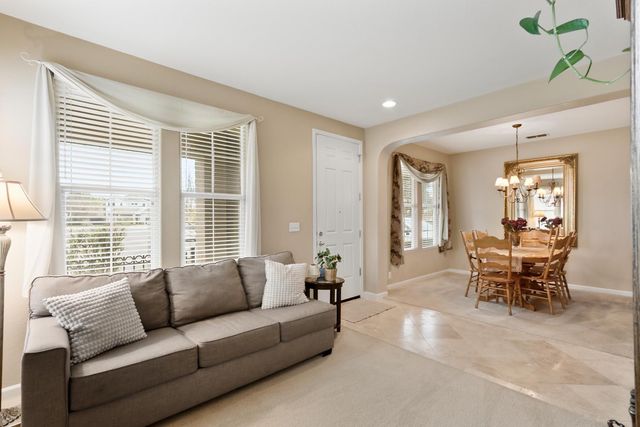 8312 Cabochon Way, Sacramento, CA 95829