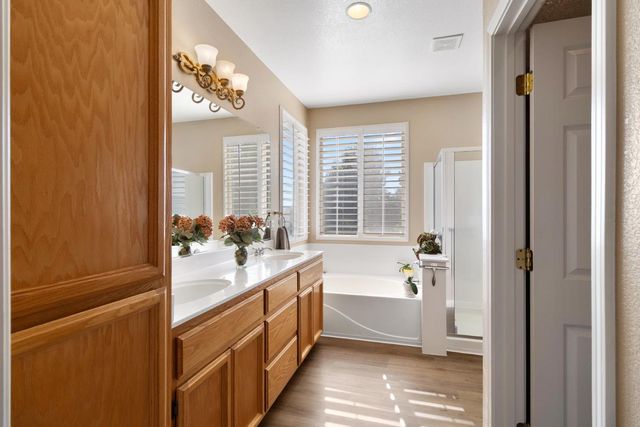 8312 Cabochon Way, Sacramento, CA 95829