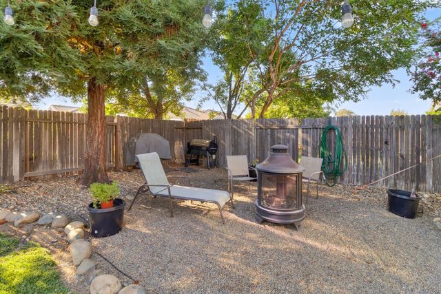 8312 Cabochon Way, Sacramento, CA 95829