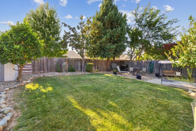 8312 Cabochon Way, Sacramento, CA 95829