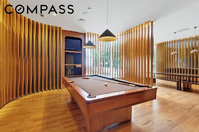 460 W 42nd Street 51HH, New York City, NY 10036