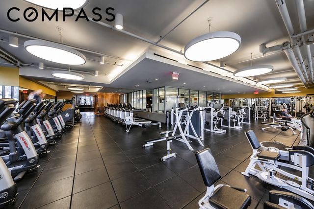 460 W 42nd Street 51HH, New York City, NY 10036