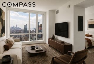 460 W 42nd Street 51HH, New York City, NY 10036