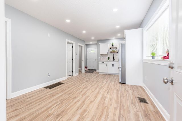 2108 Paul Drive, Columbus, OH 43211