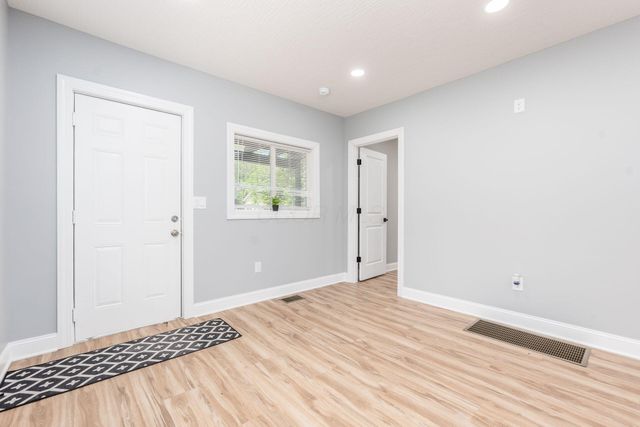 2108 Paul Drive, Columbus, OH 43211