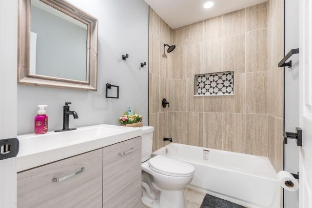 2108 Paul Drive, Columbus, OH 43211