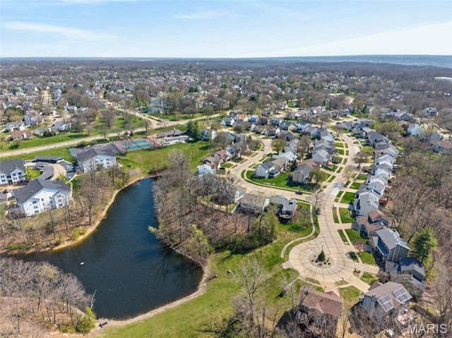 365 Hunters Spur, Grover, MO 63040