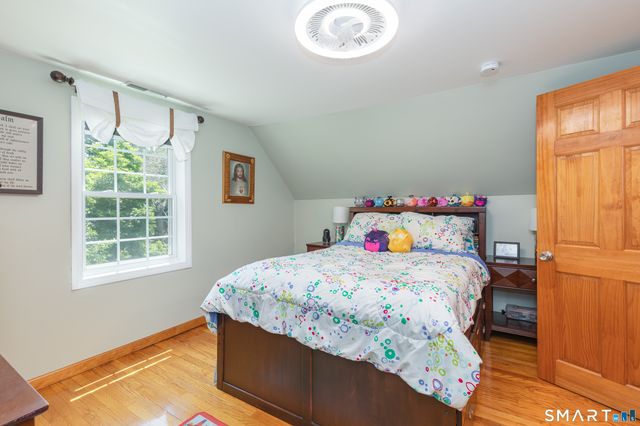 816 Woodruff Road, Orange, CT 06477