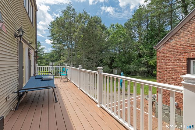 816 Woodruff Road, Orange, CT 06477
