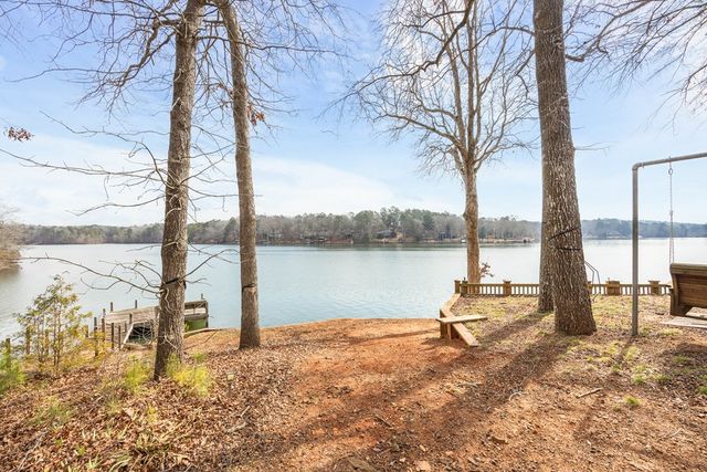 699 Lee Road 0384, Valley, AL 36854