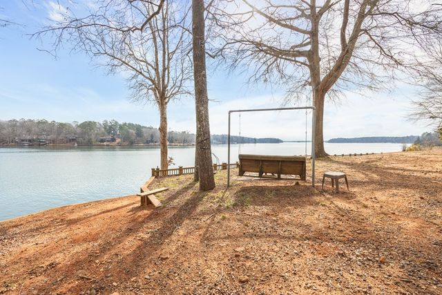 699 Lee Road 0384, Valley, AL 36854