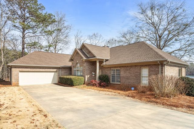 699 Lee Road 0384, Valley, AL 36854