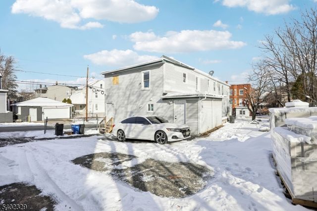 123 Belmont Ave, Paterson City, NJ 07522