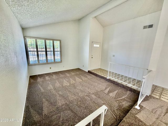 12282 S SHOSHONI Drive, Phoenix, AZ 85044