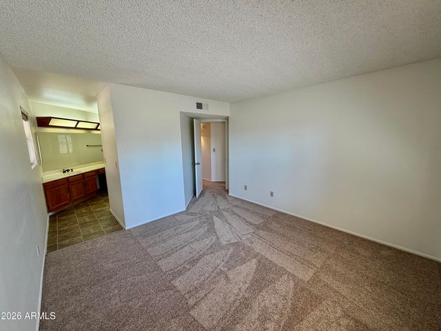 12282 S SHOSHONI Drive, Phoenix, AZ 85044