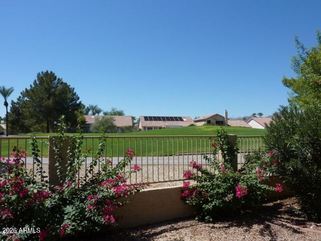12282 S SHOSHONI Drive, Phoenix, AZ 85044