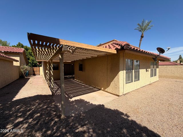 12282 S SHOSHONI Drive, Phoenix, AZ 85044
