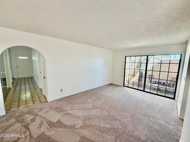 12282 S SHOSHONI Drive, Phoenix, AZ 85044