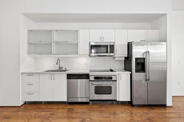 350 W Ash 905, San Diego, CA 92101