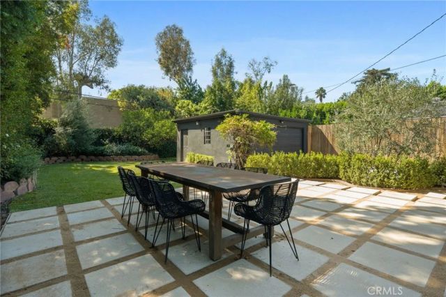 11110 Landale Street, North Hollywood, CA 91602
