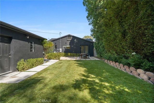 11110 Landale Street, North Hollywood, CA 91602