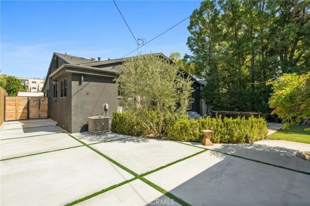11110 Landale Street, North Hollywood, CA 91602