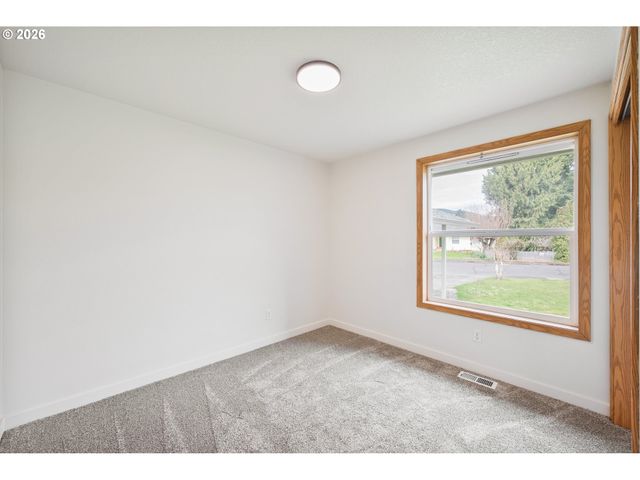 130 DEHNING Dr, Woodland, WA 98674