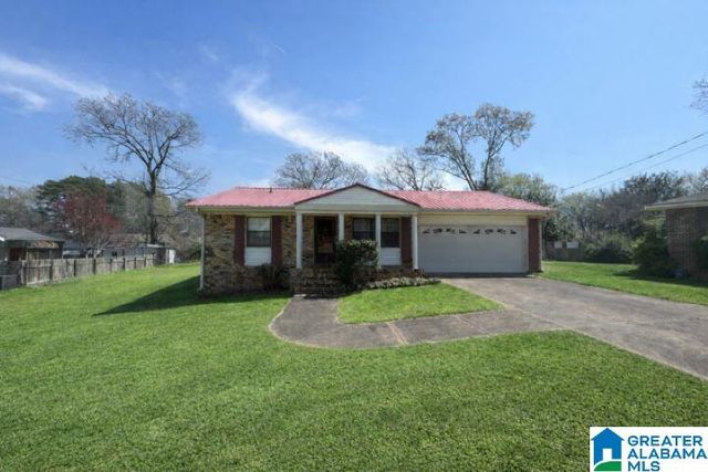 3363 CRESCENT DRIVE, Hueytown, AL 35023